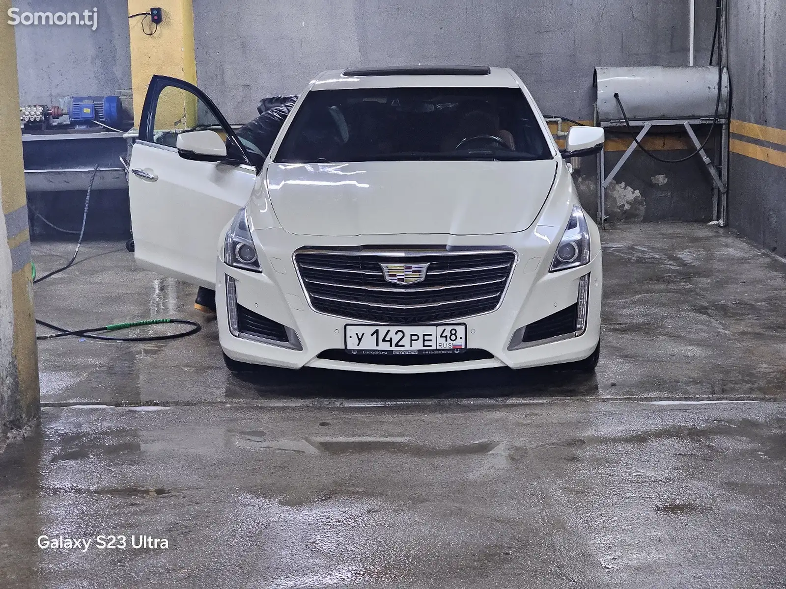 Легковые автомобили Cadillac, 2014-1