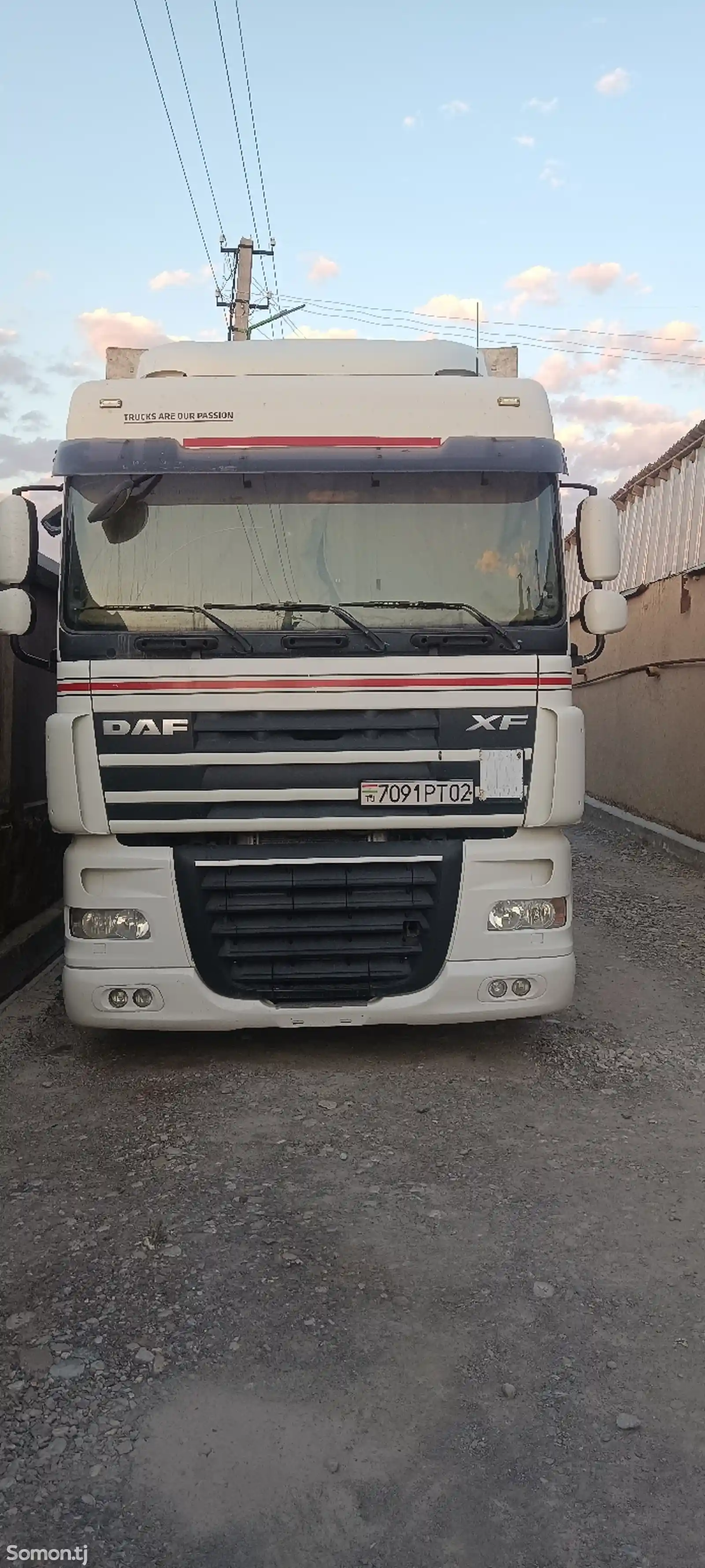 Бортовой грузовик DAF XF 105.460, 2011-9