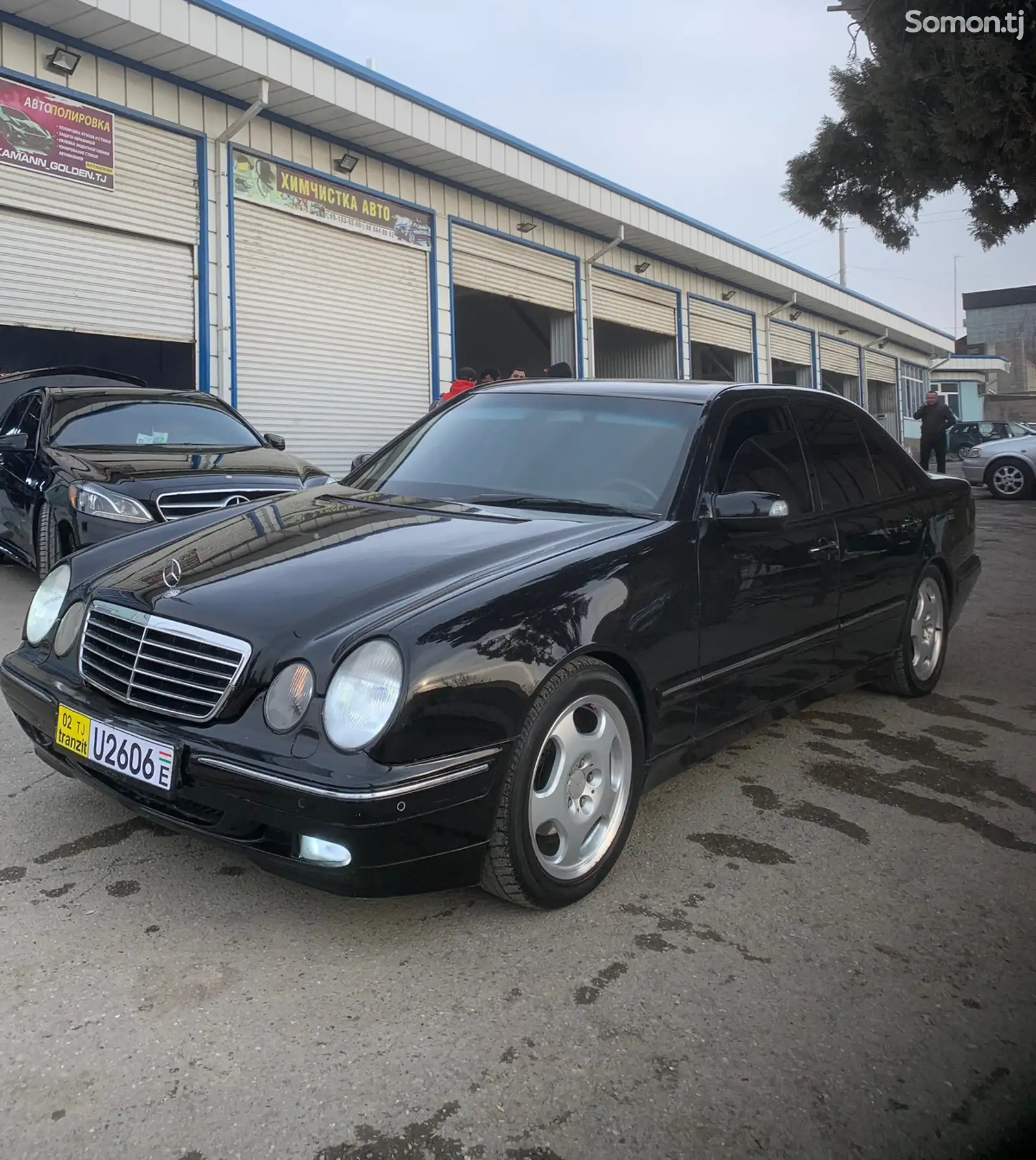 Mercedes-Benz E class, 2000-1