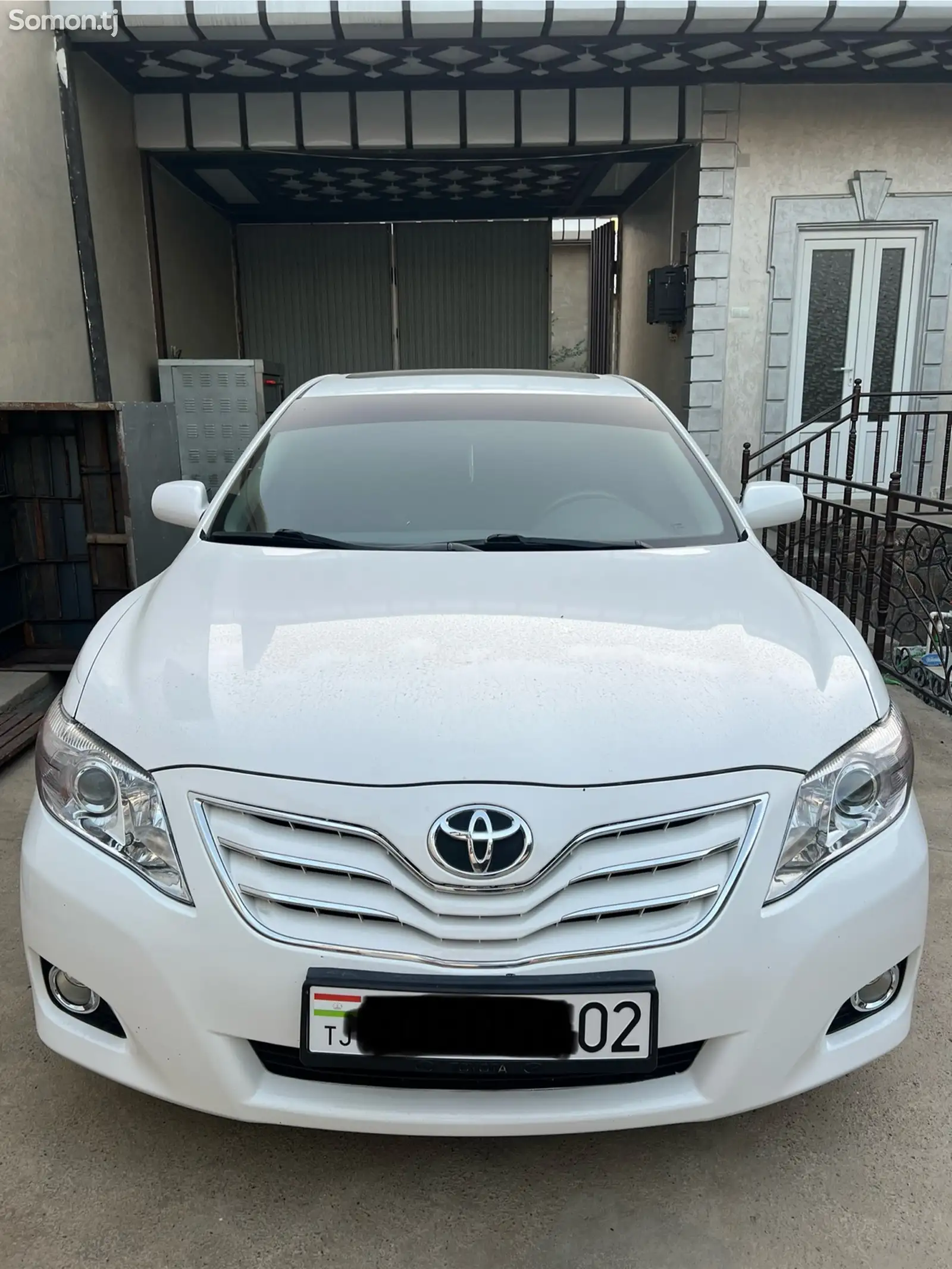 Toyota Camry, 2010-1