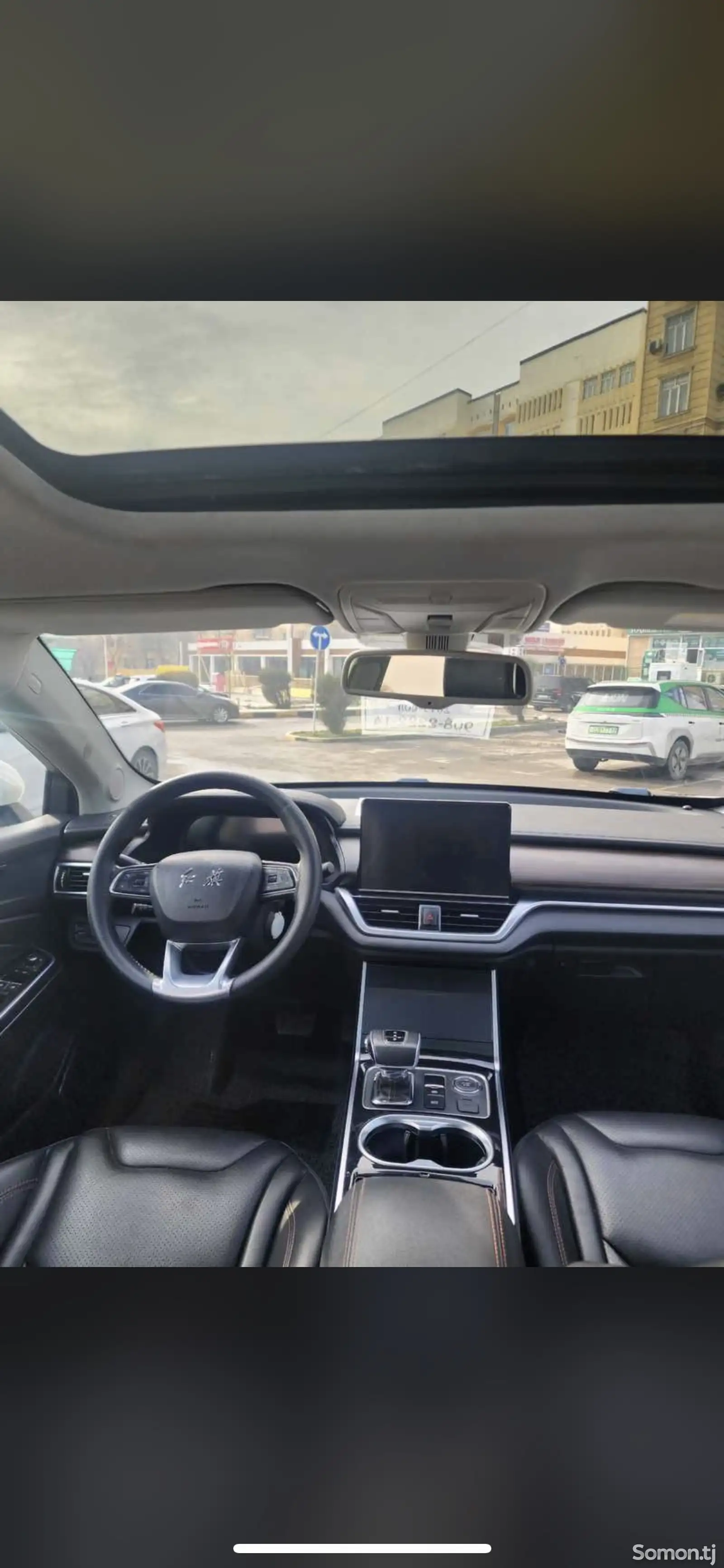 Hongqi E-HS3, 2019-1