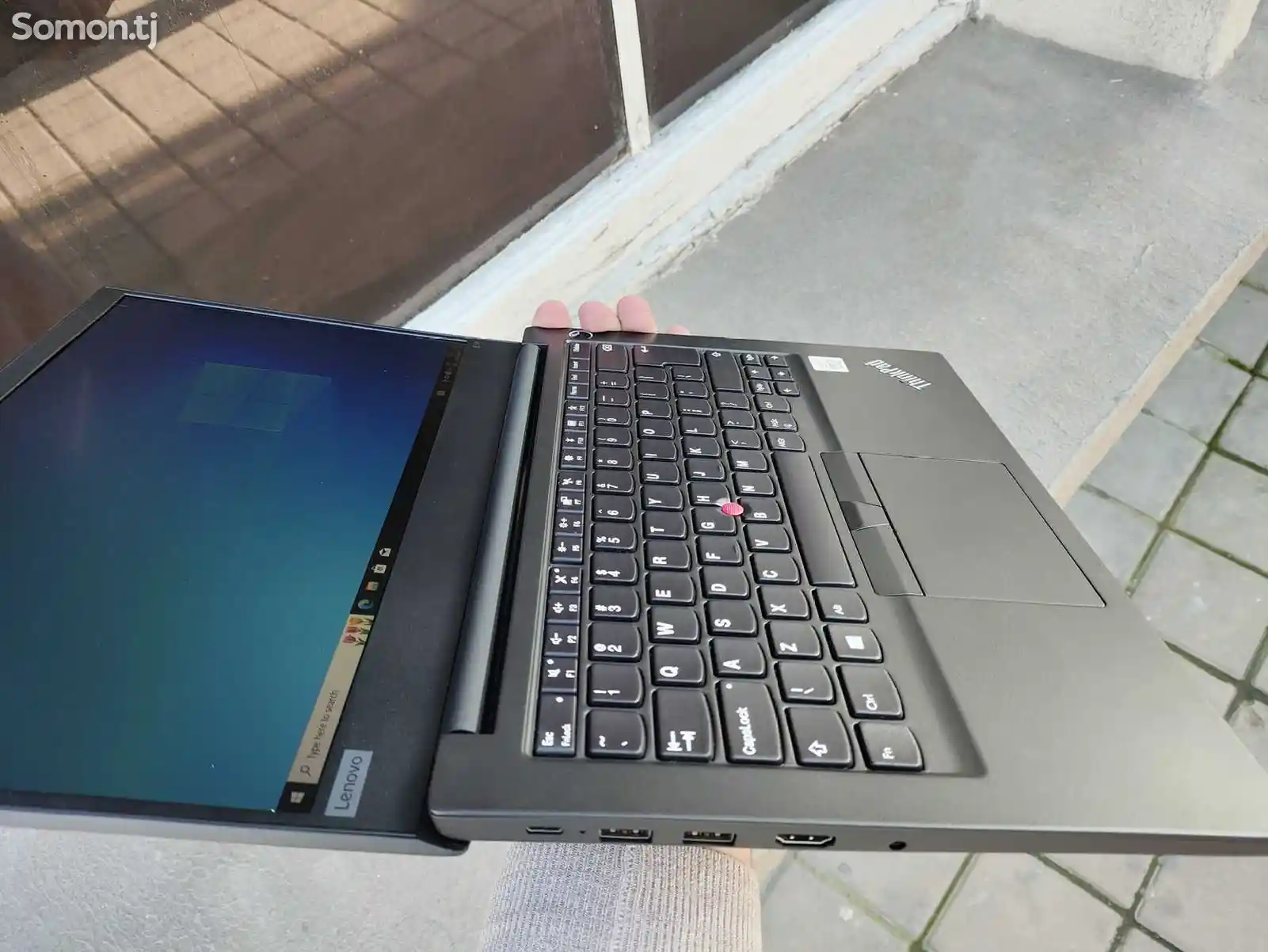 Ноутбук Lenovo ThinkPad Core i3 10th-5