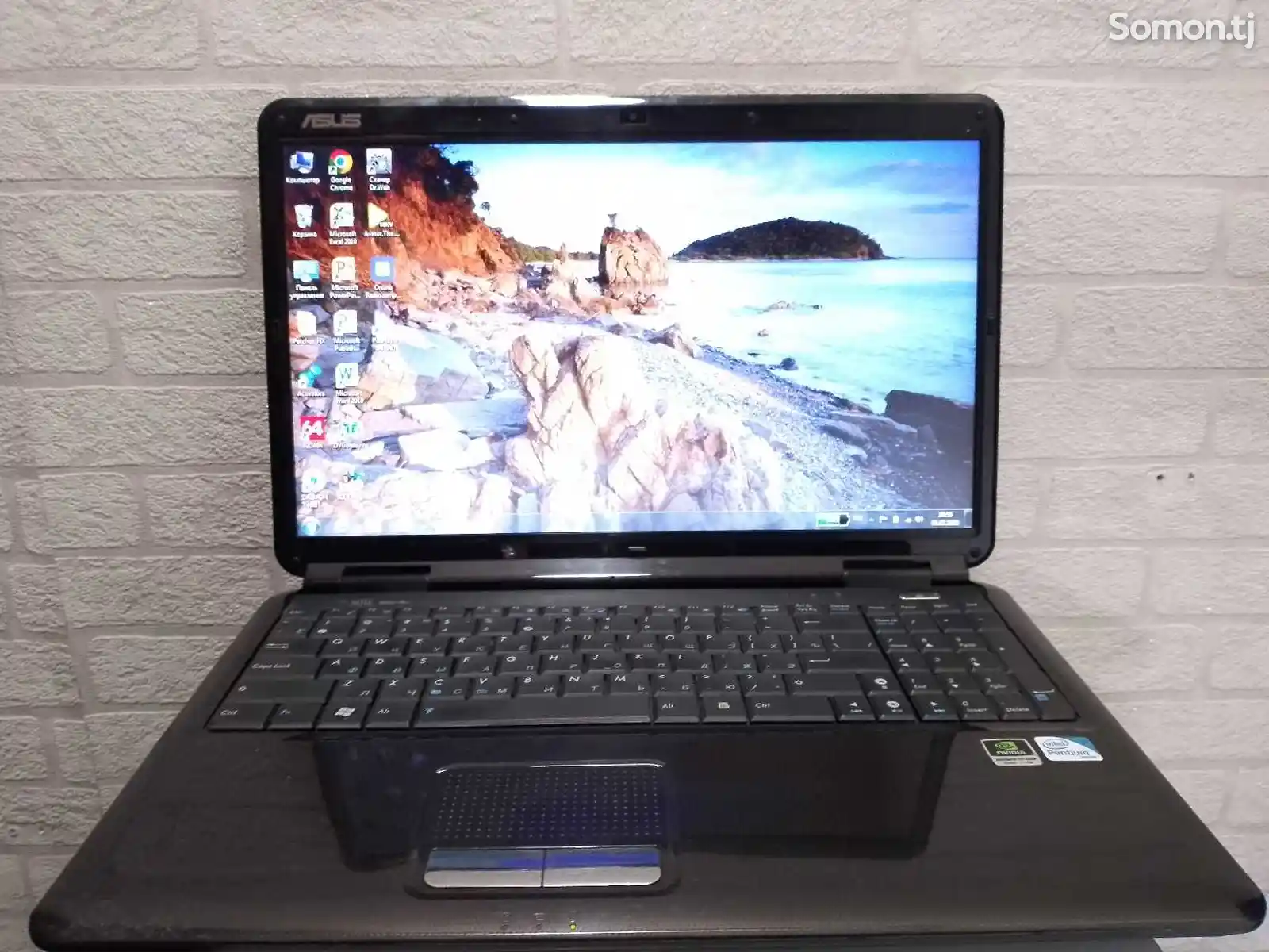 Игровой ноутбук Asus K61IC-1