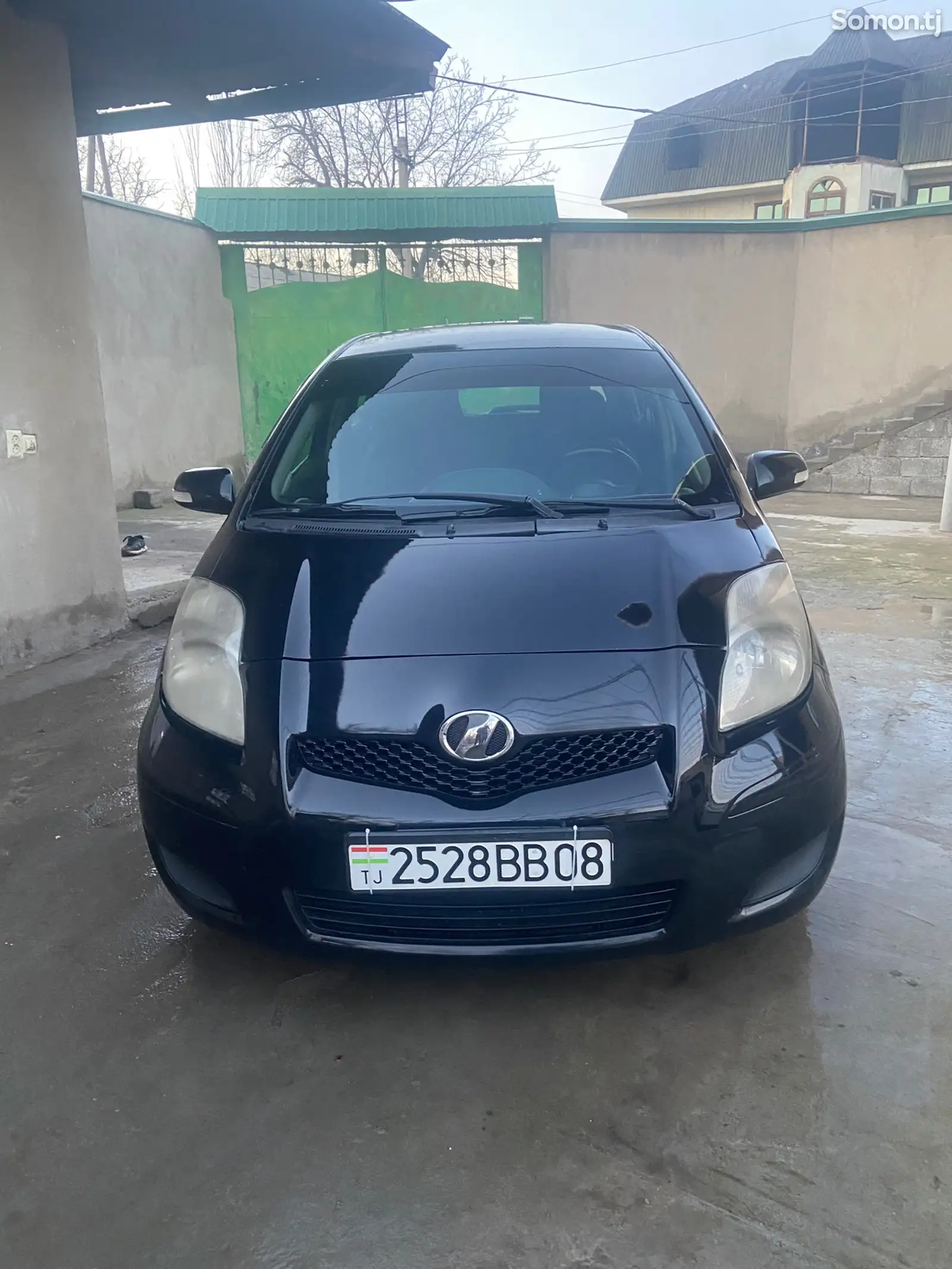 Toyota Vitz, 2010-1