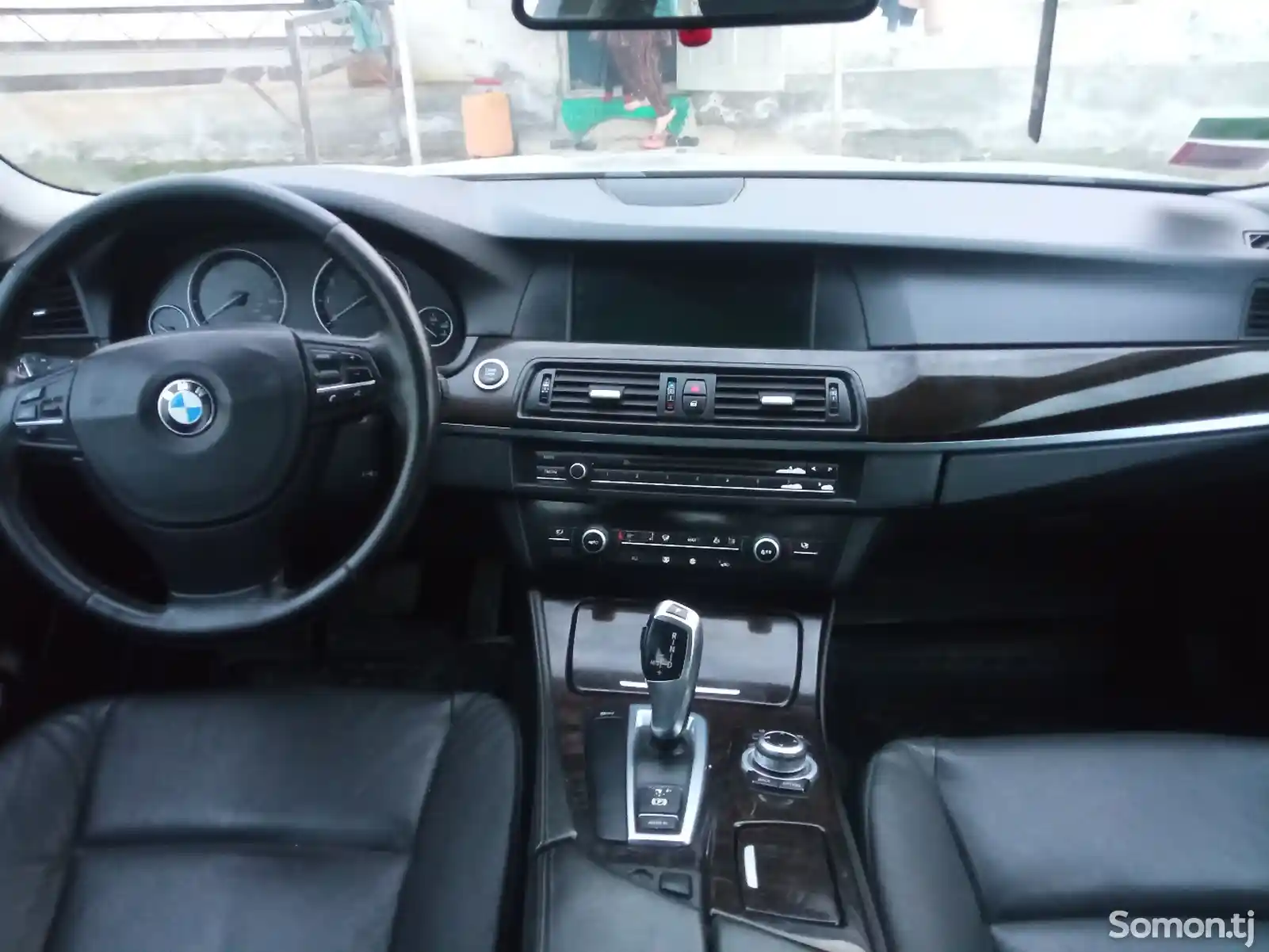 BMW 5 series, 2010-10