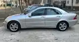 Mercedes-Benz C class, 2002-5