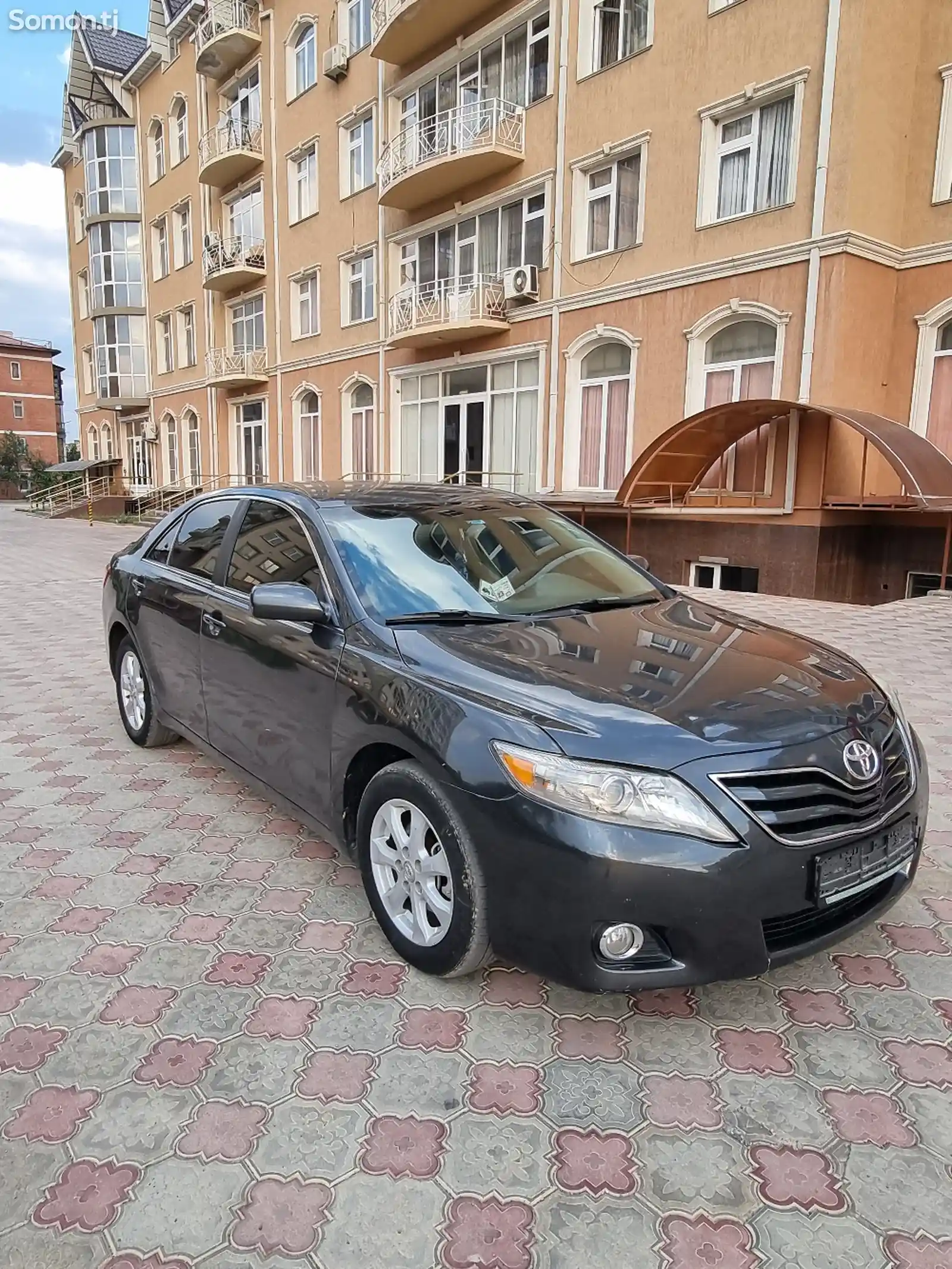 Toyota Camry, 2010-3