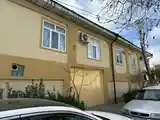 2-этажный, 8 комнатный дом, 500 м², Сизо-9