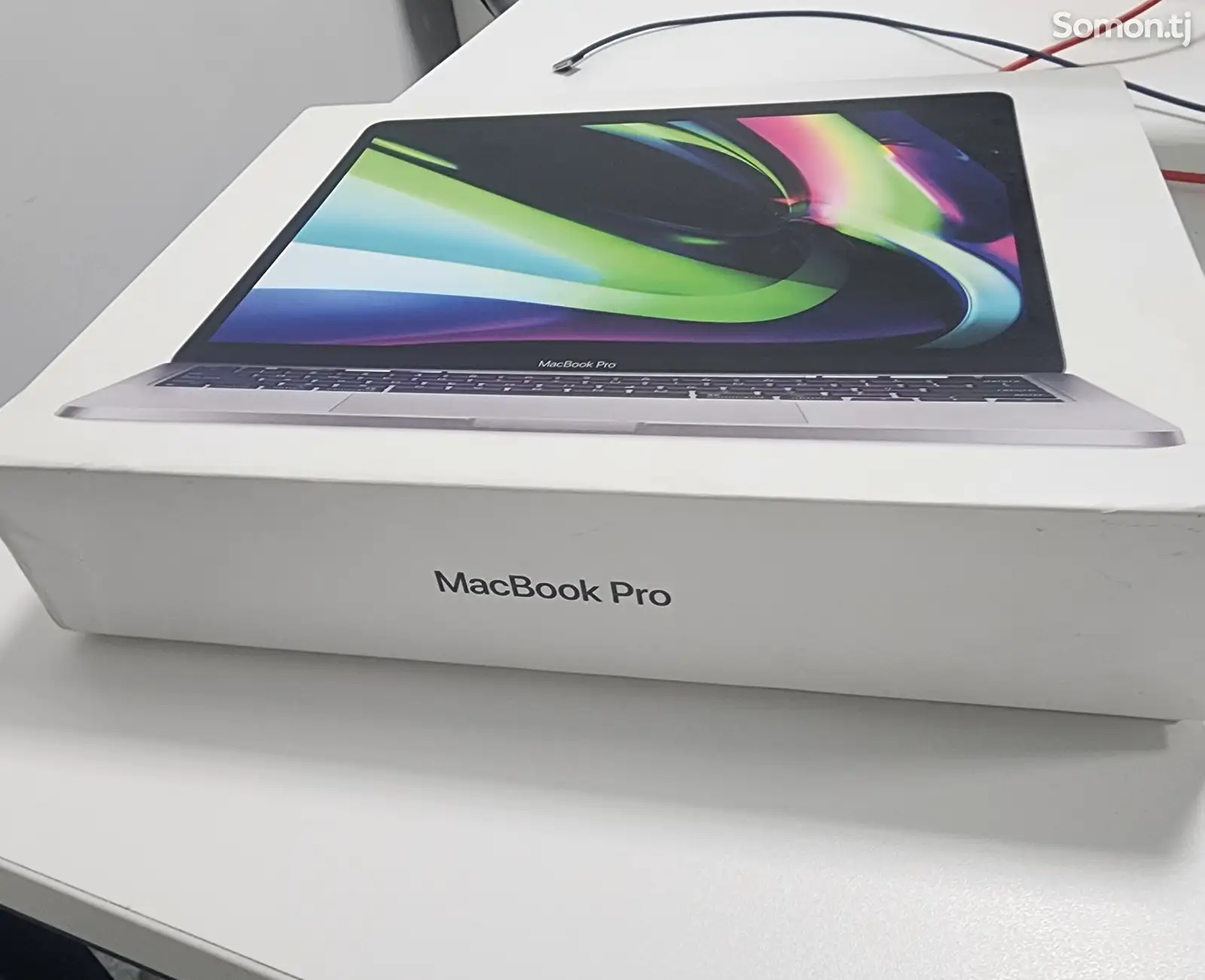 Ноутбук Macbook Pro 13 M1 16GB/256Gb-1