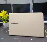 Ноутбук Samsung core i5-8250U-10