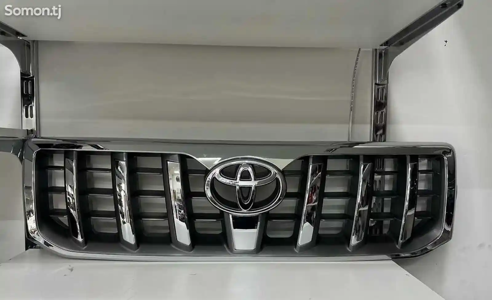Облицовка от Toyota Prado 1