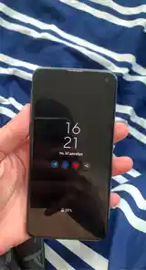 Samsung Galaxy S10e-5