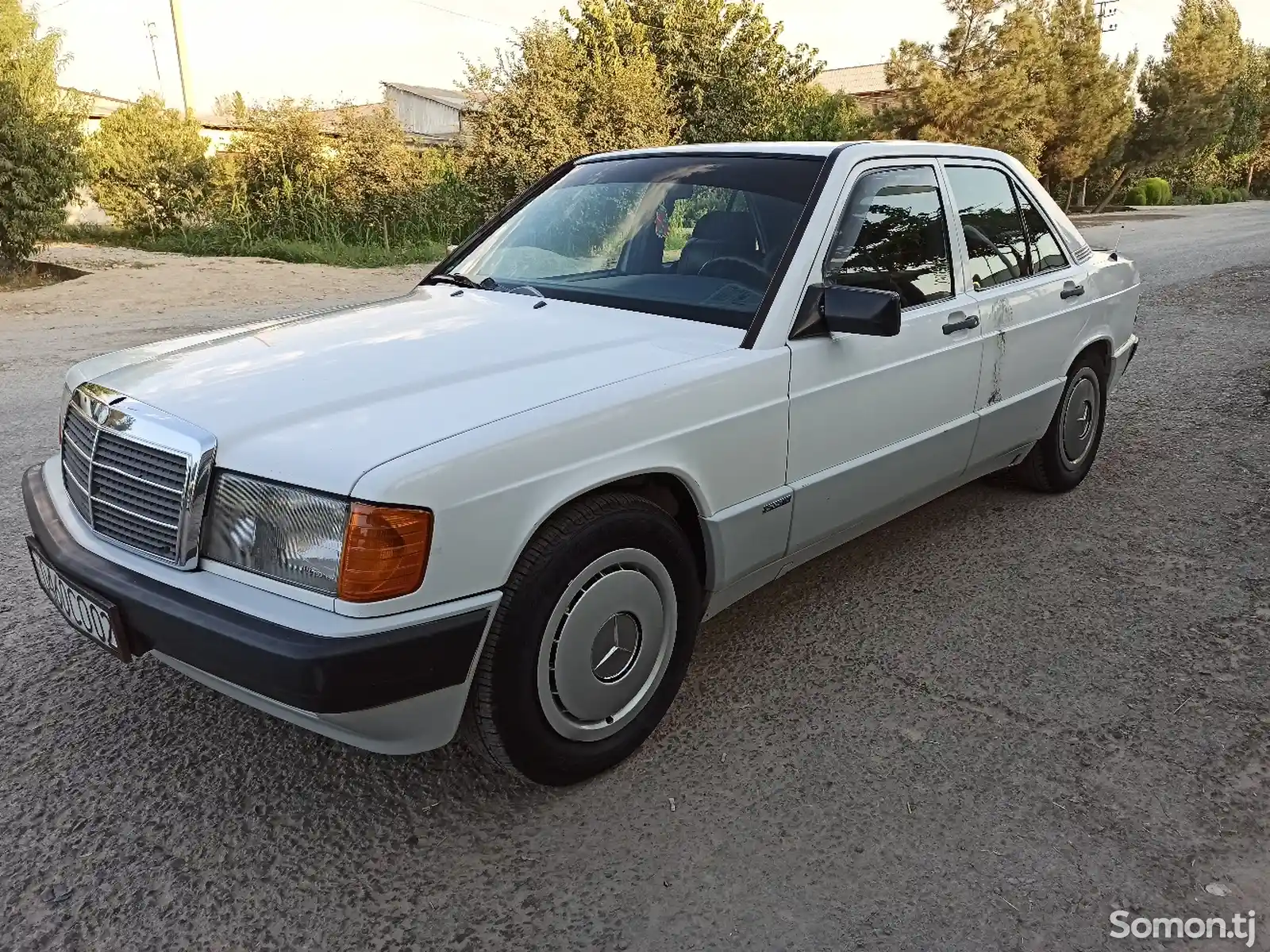 Mercedes-Benz W201, 1988-1