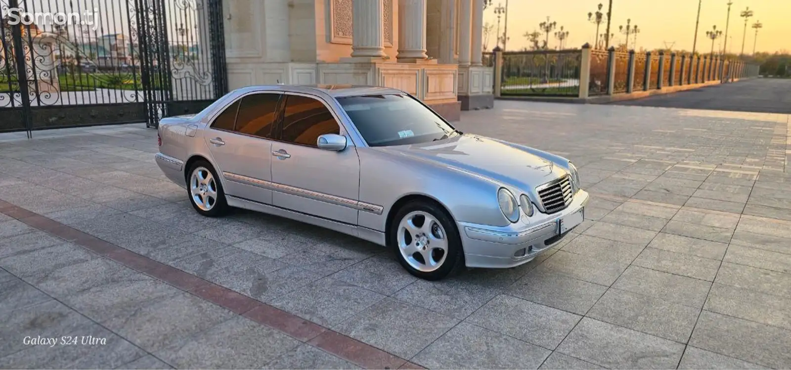 Mercedes-Benz E class, 2000-1