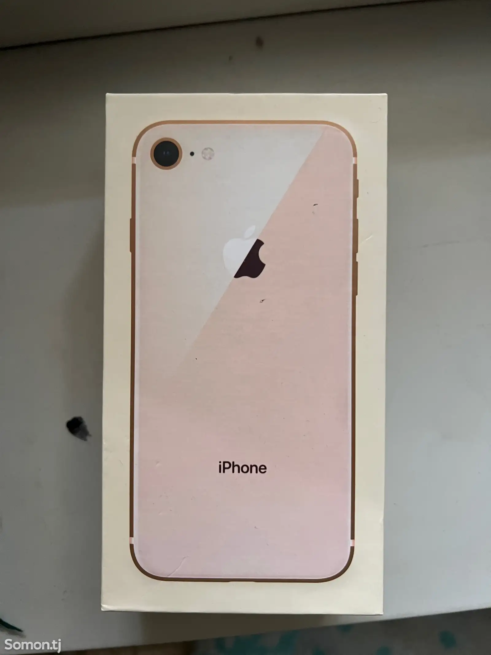 Apple iPhone 8, 64 gb, Gold-1