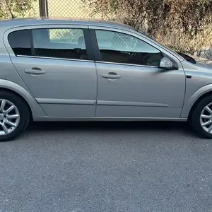 Opel Astra H, 2007