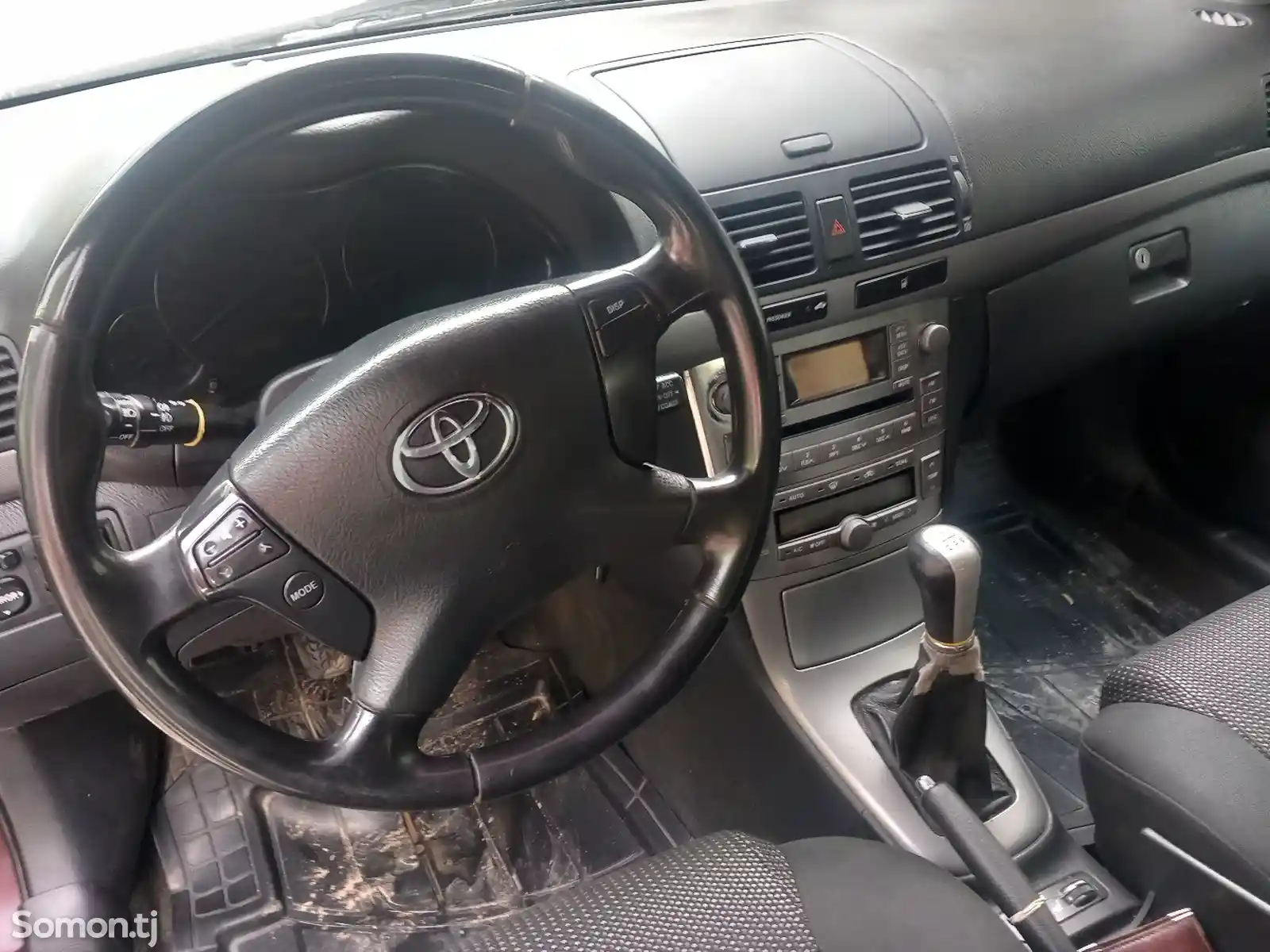 Toyota Avensis, 2009-11