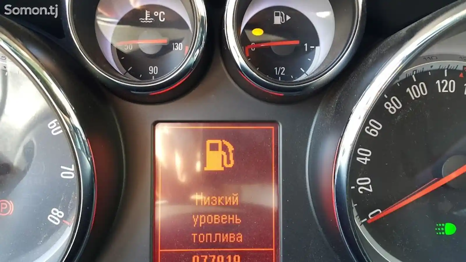 Ремонт уровня топливных насосов на Opel-5