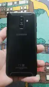 Samsung Galaxy A6+-2