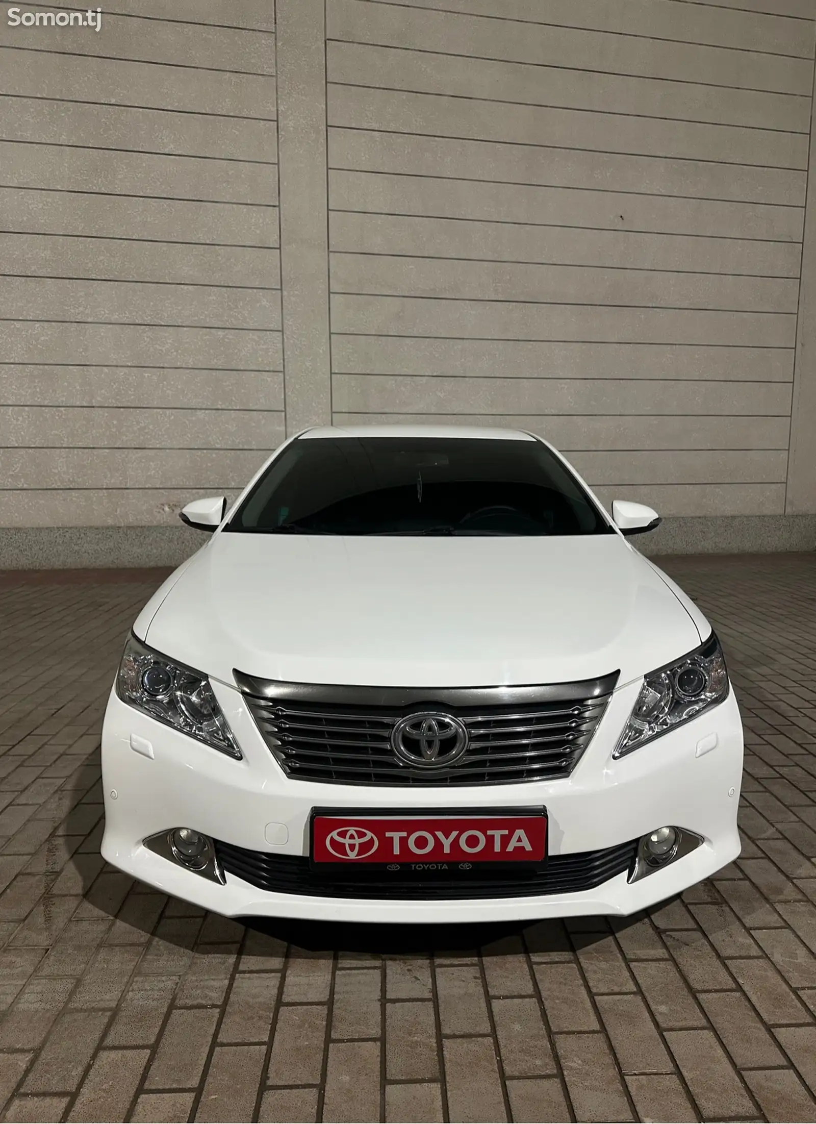 Toyota Camry, 2014-1