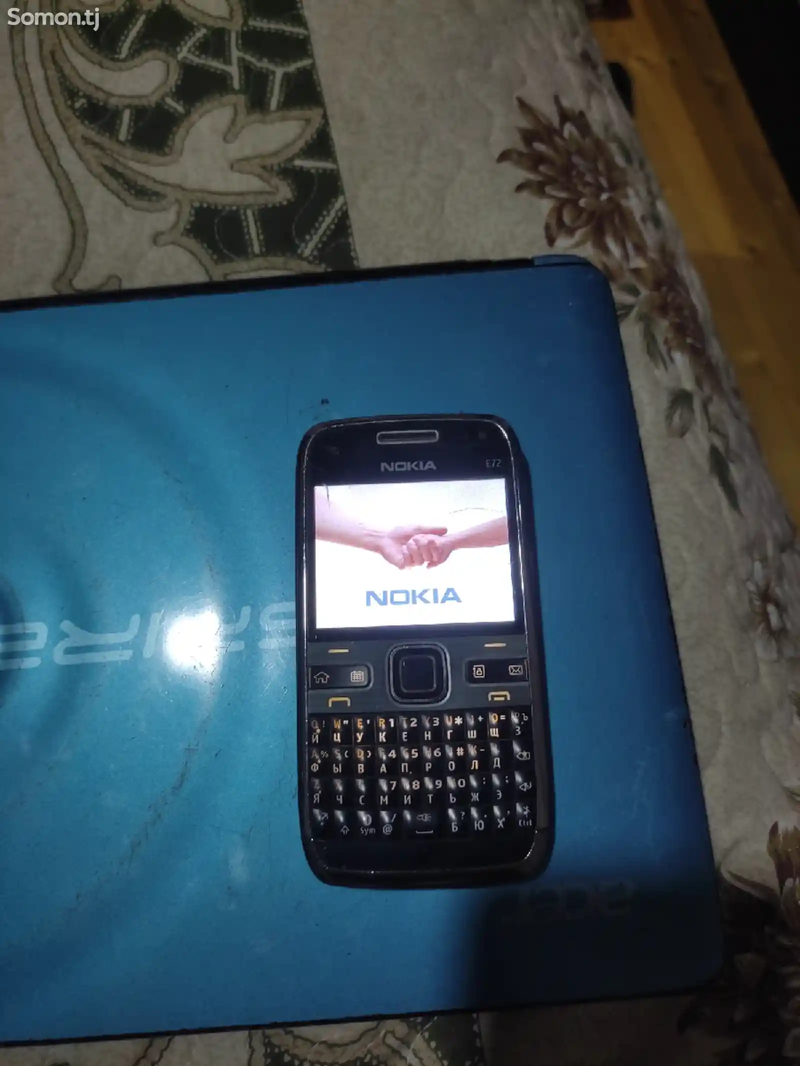 Nokia E72-2