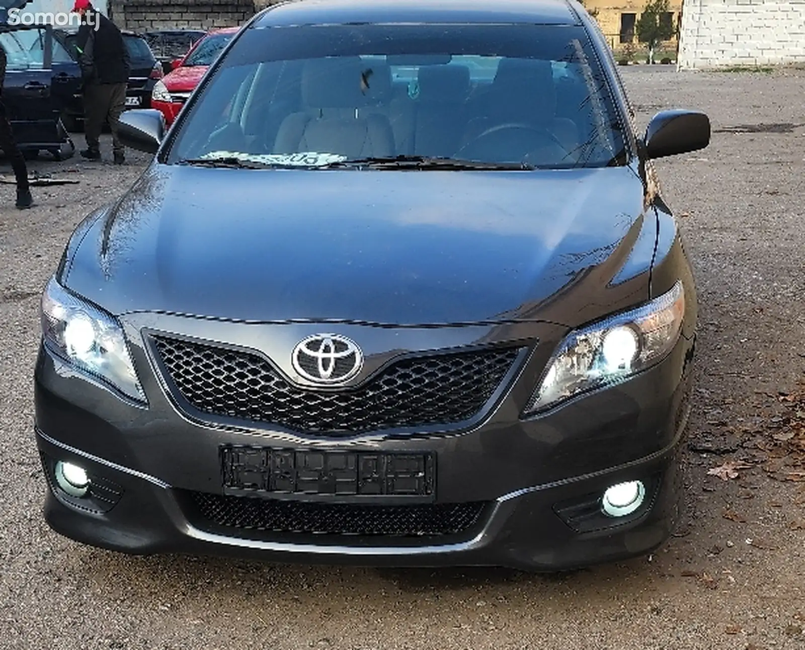 Toyota Camry, 2011-1