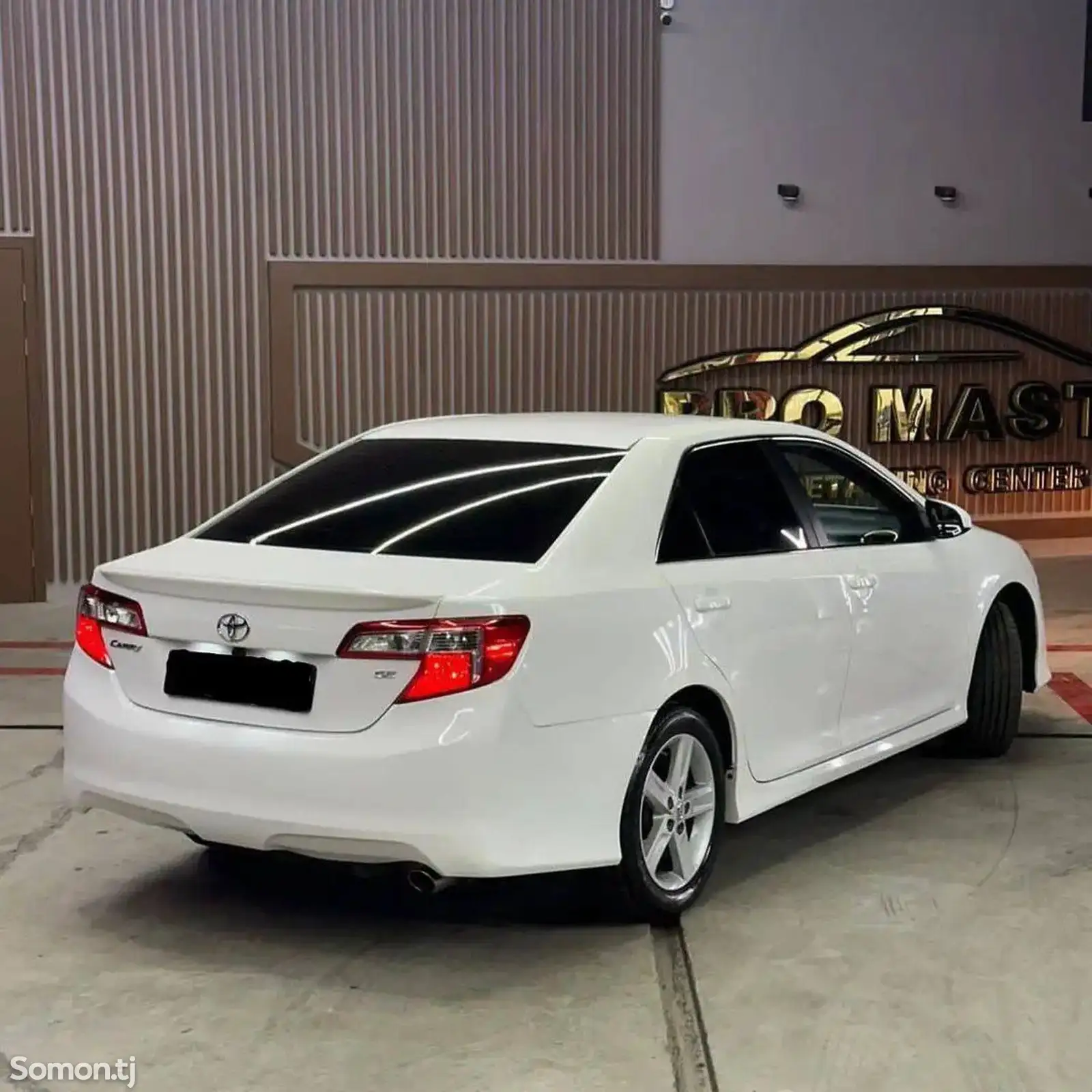 Toyota Camry 3 в аренду-2