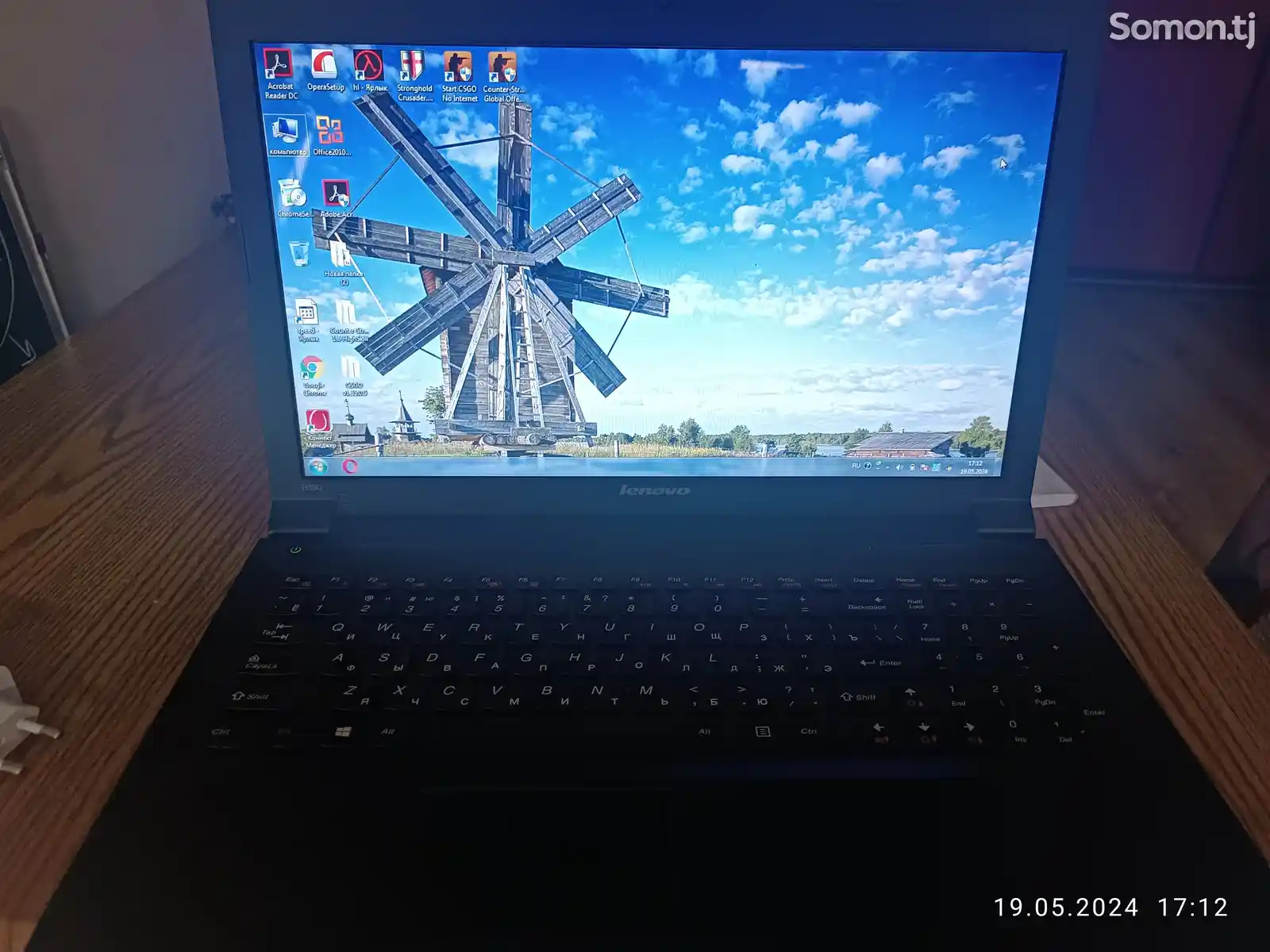 Ноутбук Lenovo-3