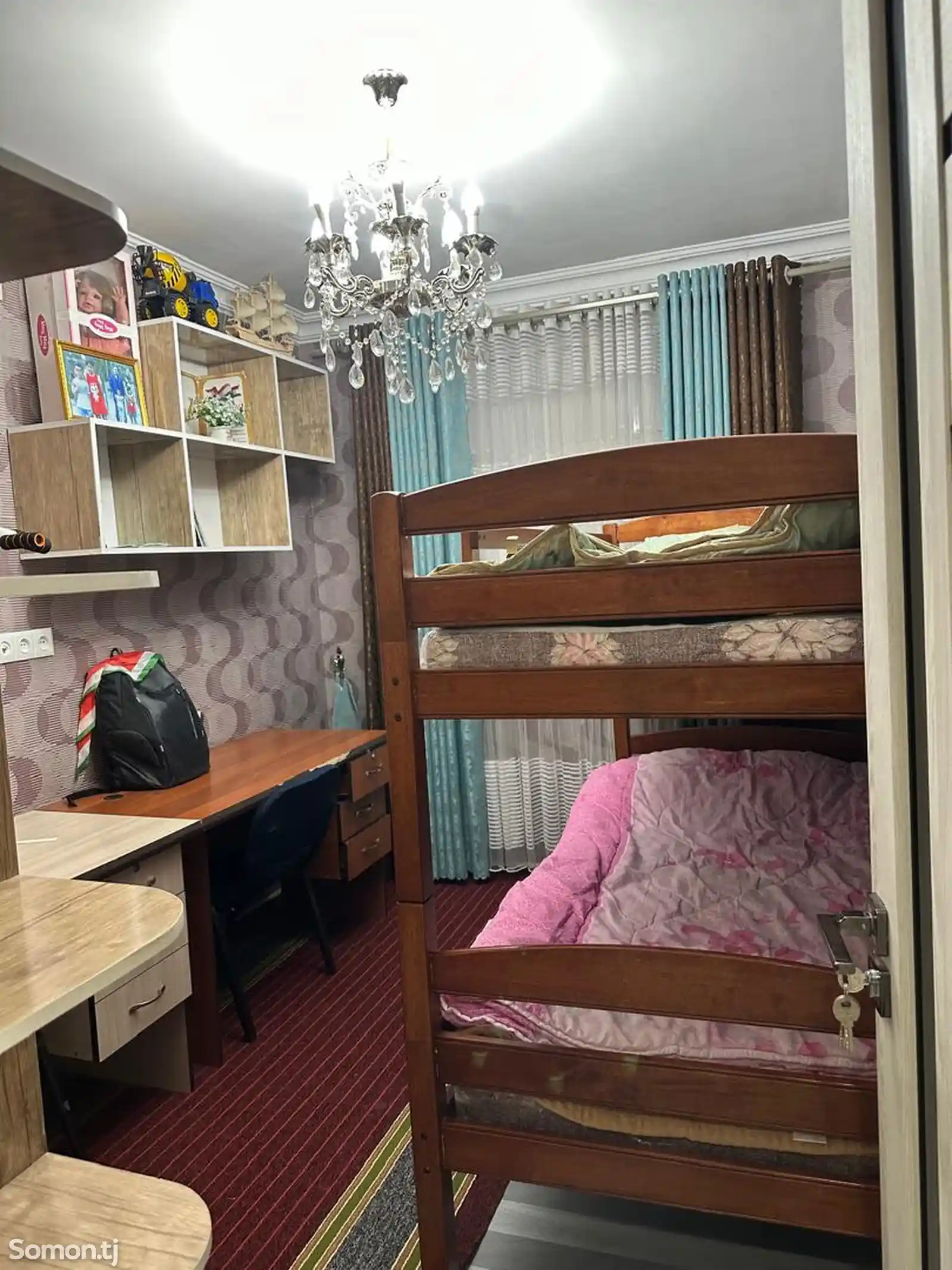 5-комн. квартира, 4 этаж, 100 м², Дустии халкхо 60-8