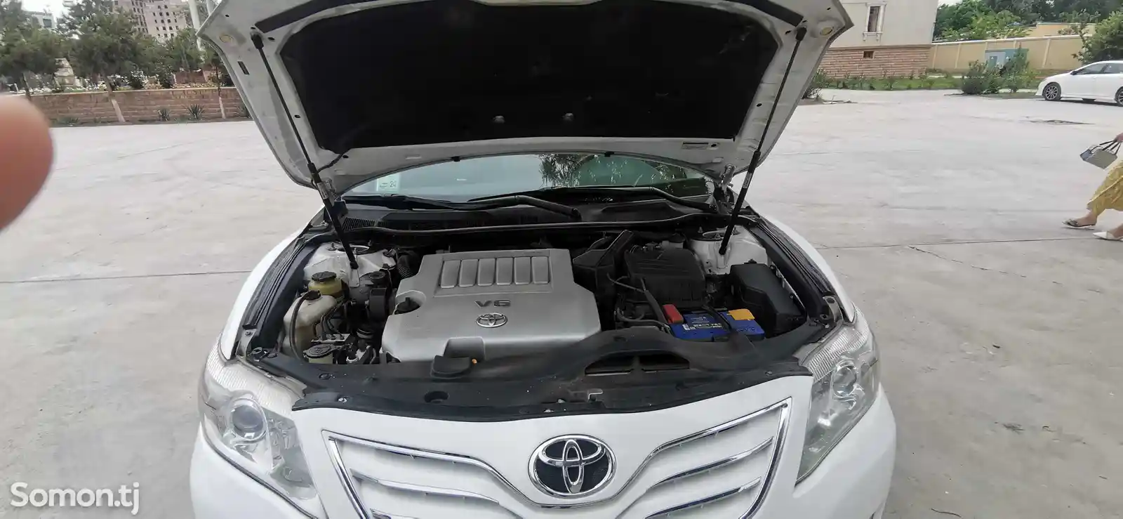 Toyota Camry, 2010-8