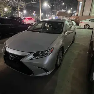 Lexus ES series, 2013