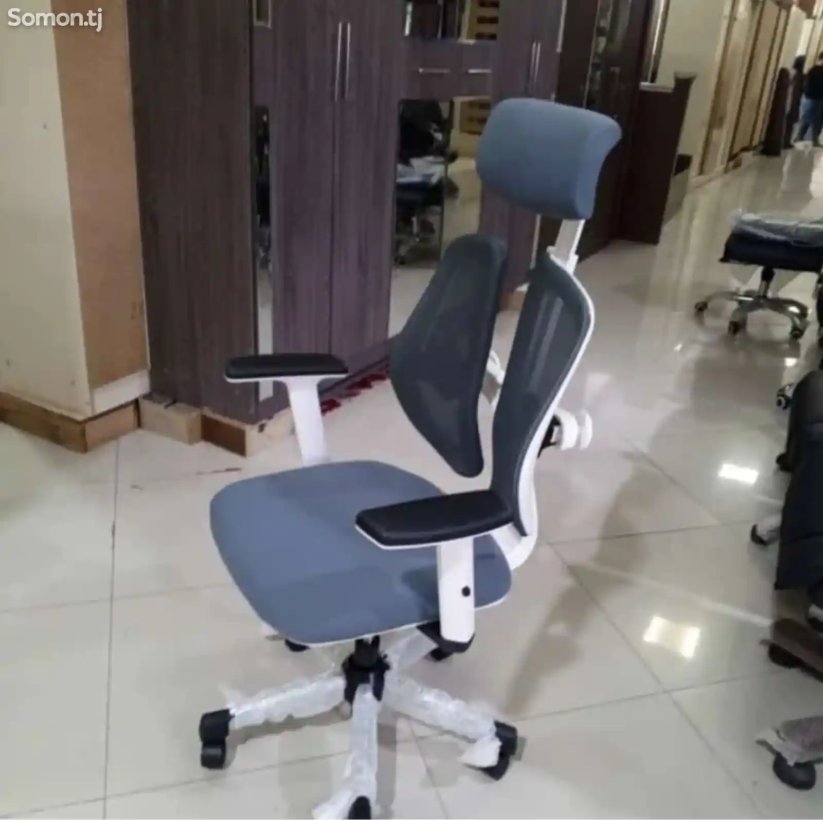 Кресло для офис-2