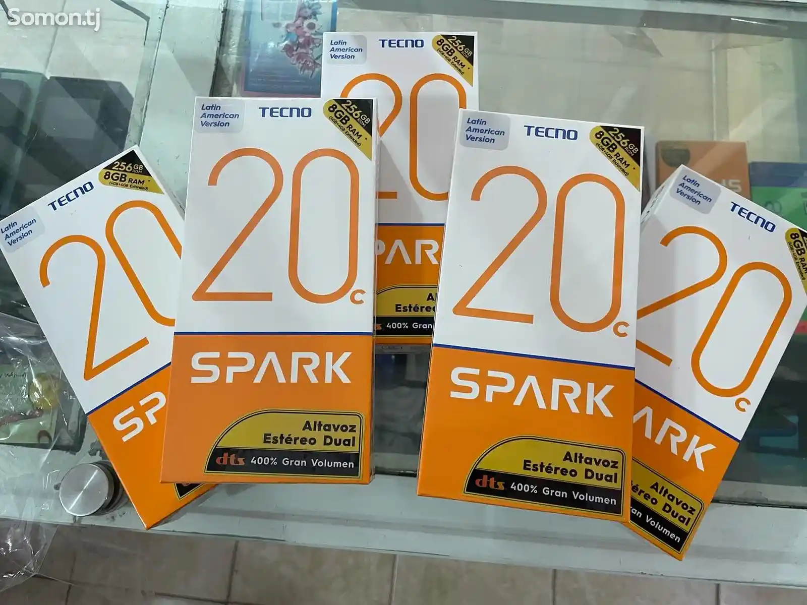 Tecno Spark 20C 8+8/128GB-2