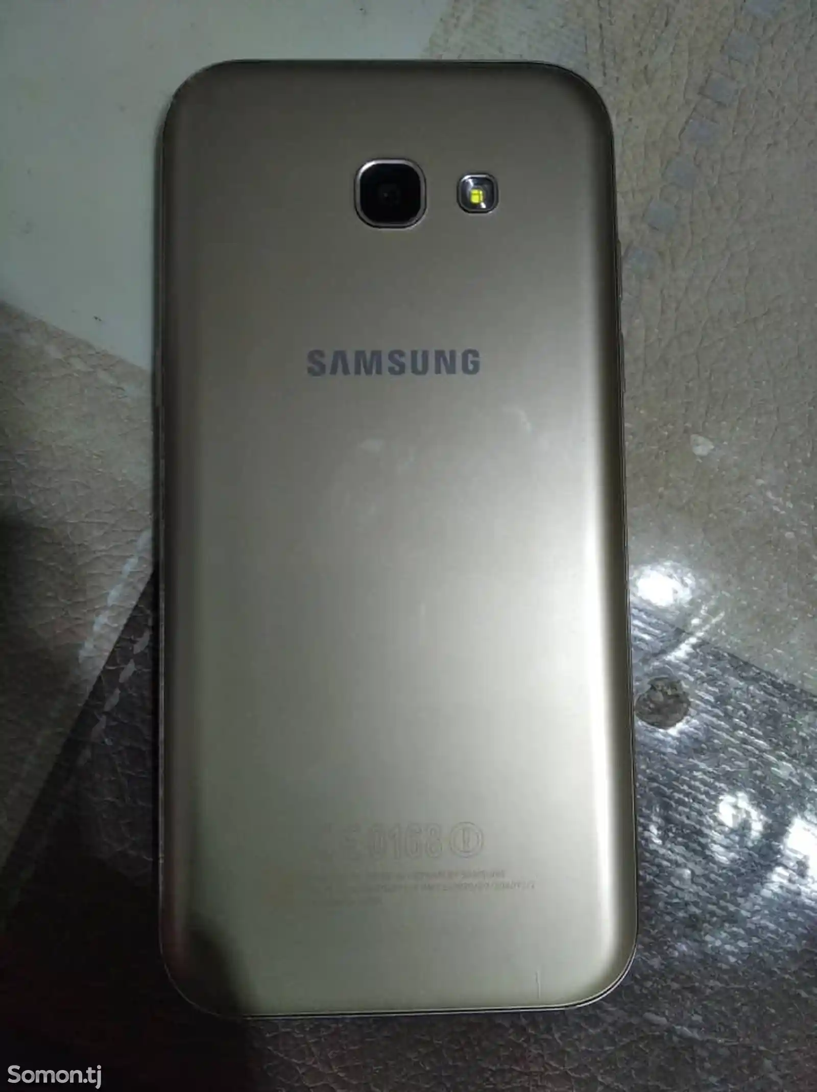 Samsung Galaxy A5, 2017-2