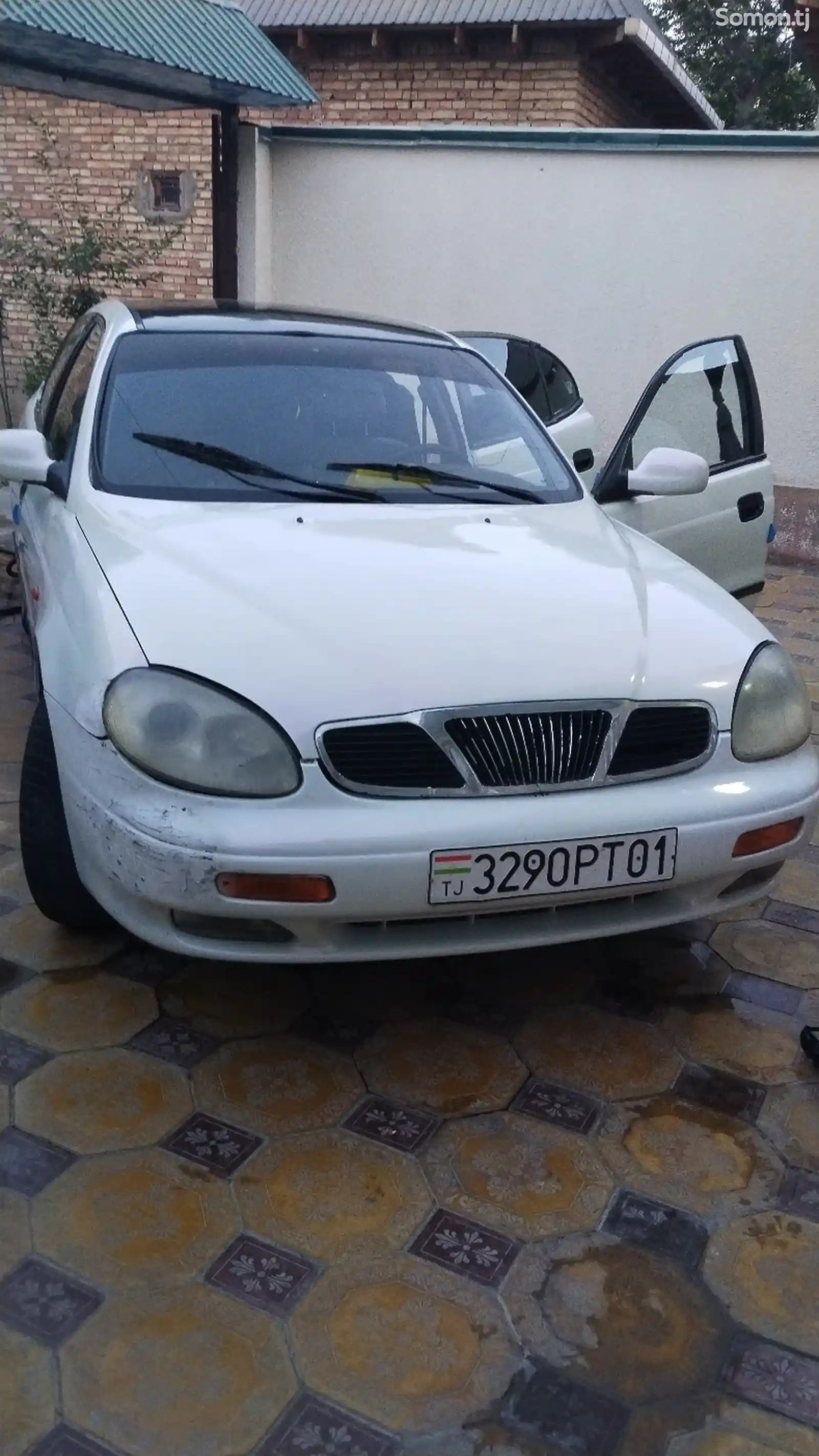 Daewoo Leganza, 1997-12