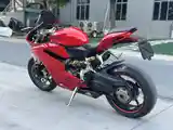 Мотоцикл Ducati 1299-5