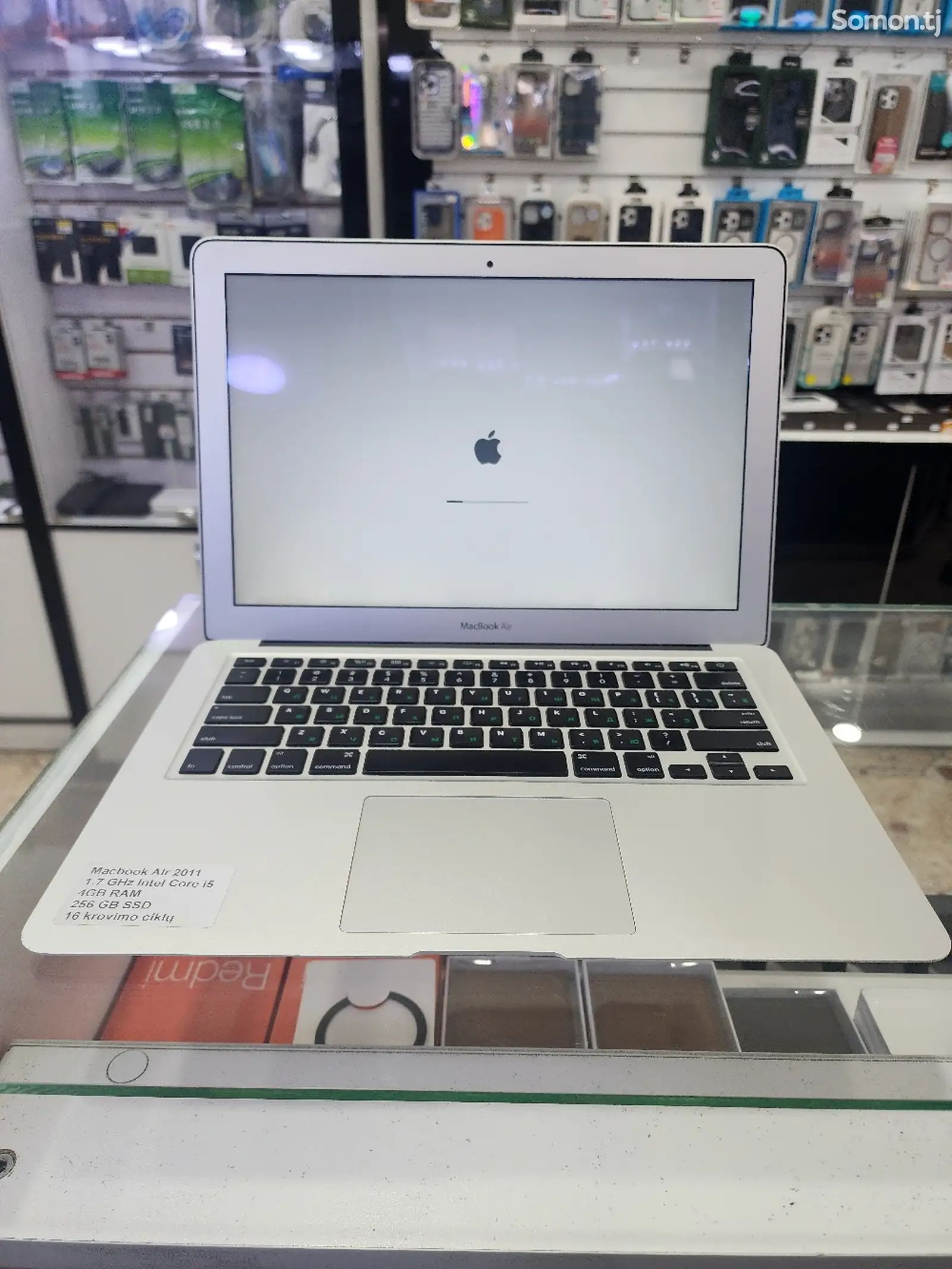 Ноутбук MacBook Air-1