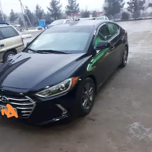 Hyundai Elantra, 2017