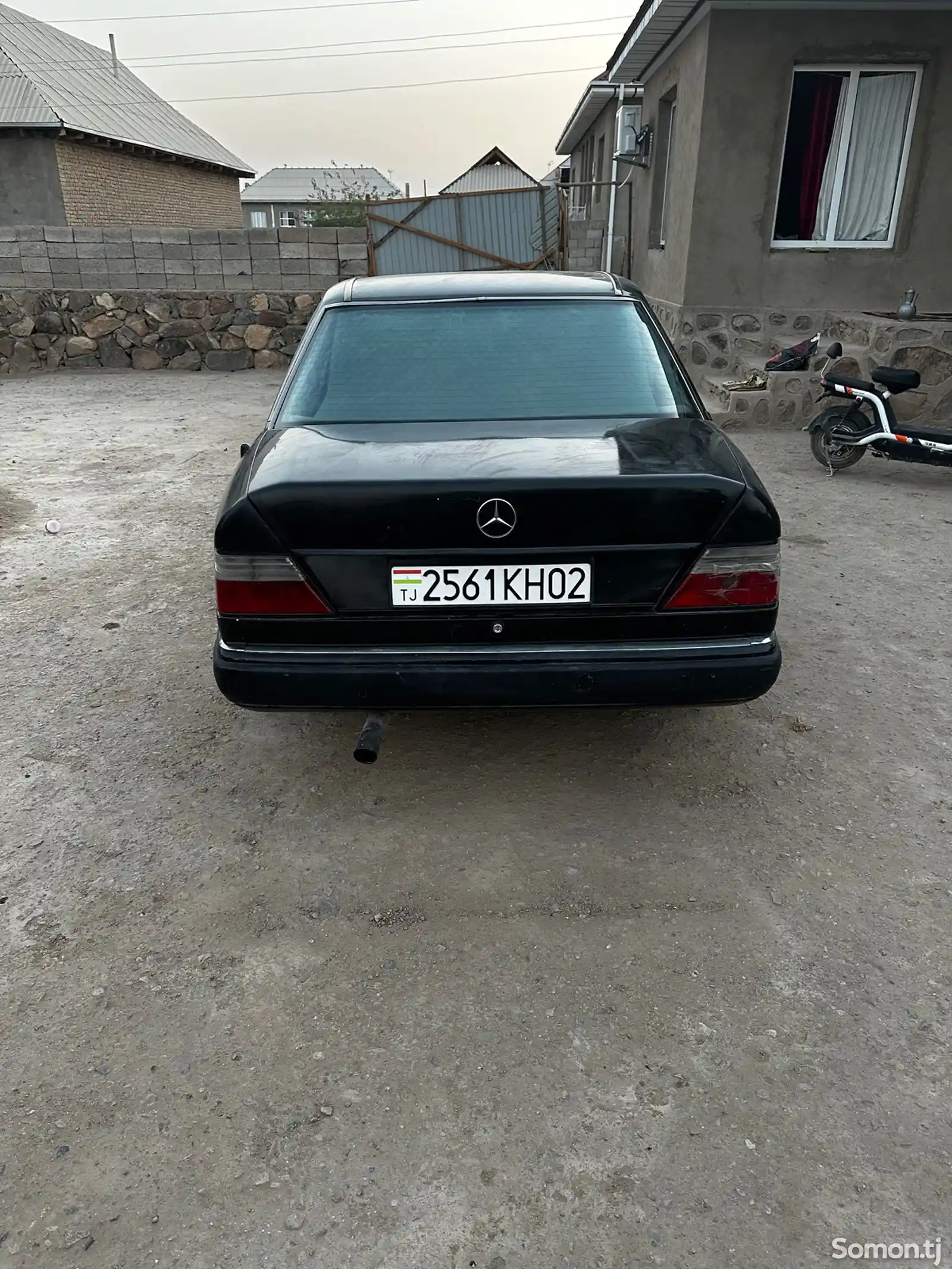 Mercedes-Benz W124, 1985-2