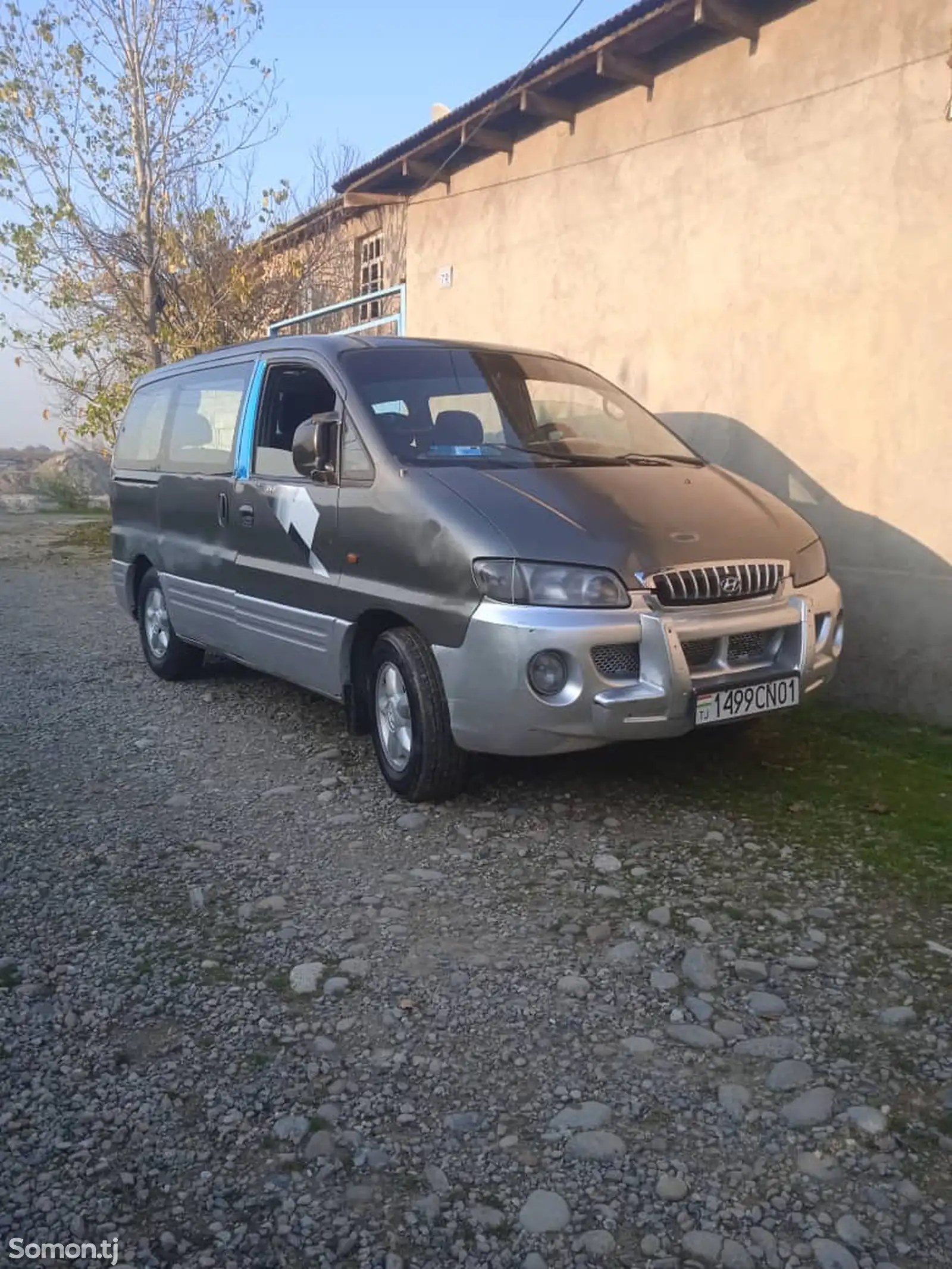 Микроавтобус Hyundai Starex, 2000-1