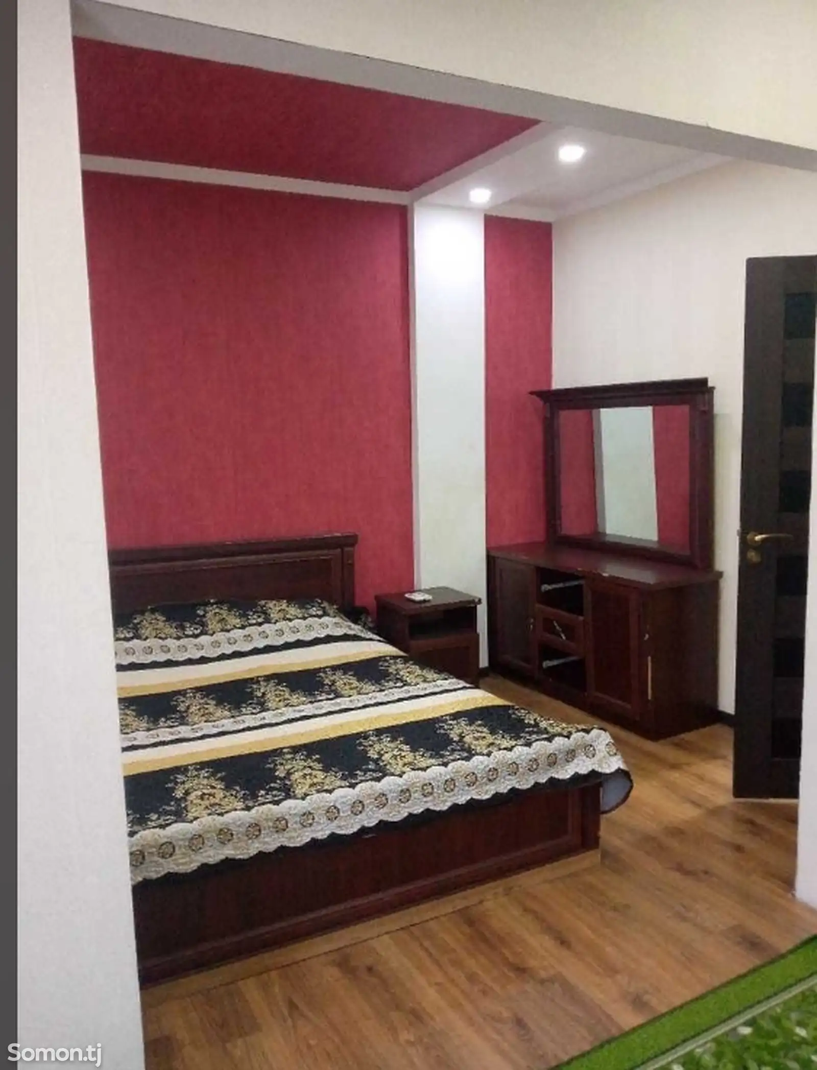 4-комн. квартира, 4 этаж, 100м², маг. Азизбек-3