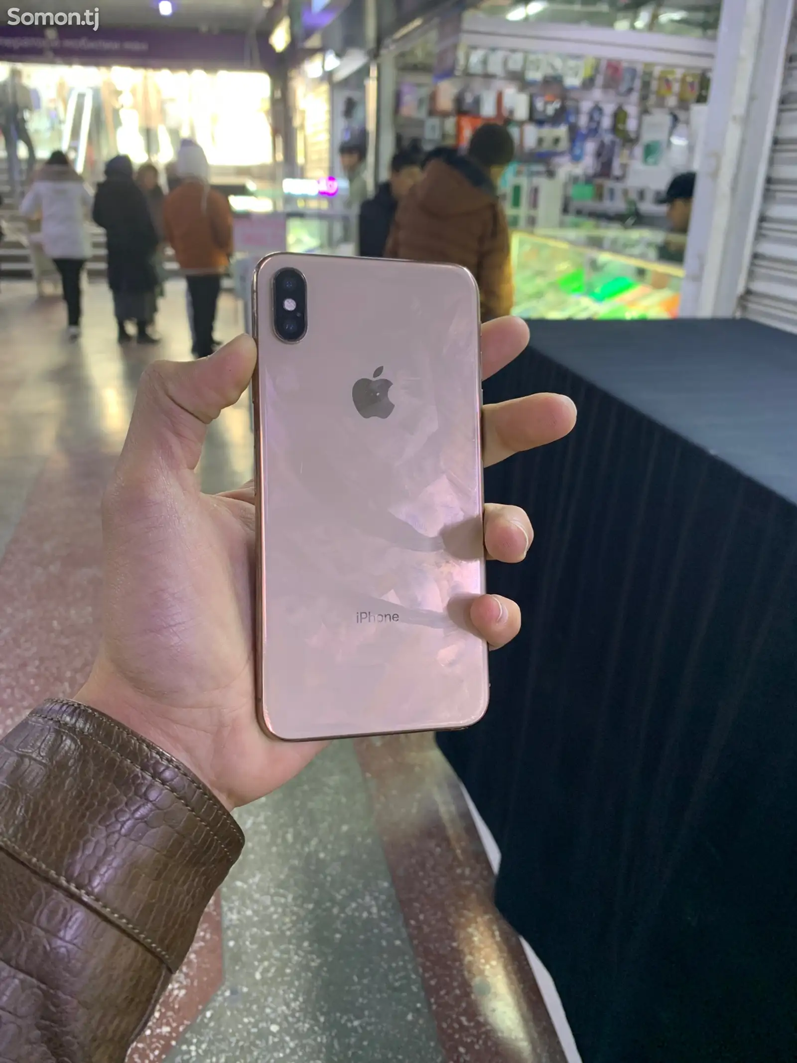 Apple iPhone Xs Max, 64 gb, Gold-1