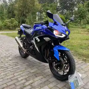 Мотоцикл Yamaha R3 400cc на заказ