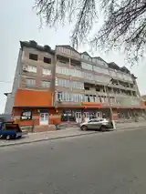 4-комн. квартира, 4 этаж, 156 м², гимназия №1-10