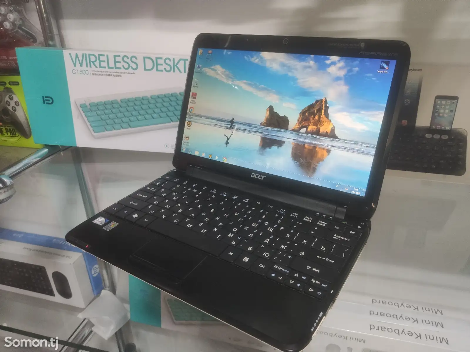 Нетбук Acer intel Atom-1