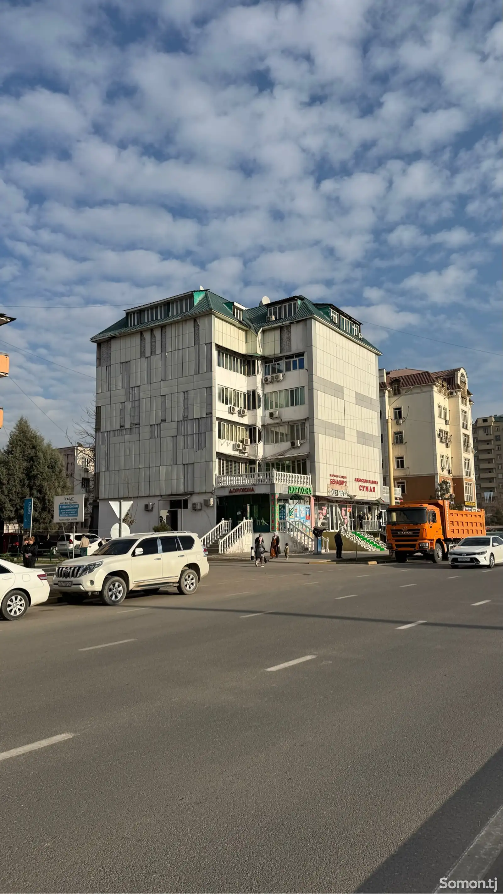 4-комн. квартира, 5 этаж, 104 м², Сино-1