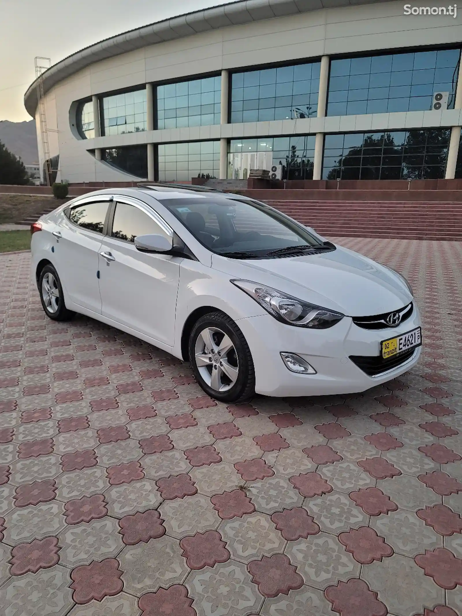 Hyundai Avante, 2011-1