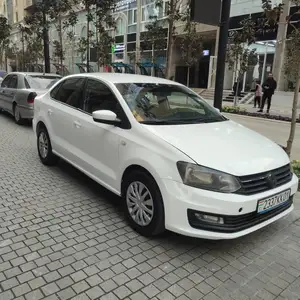 Volkswagen Polo, 2020