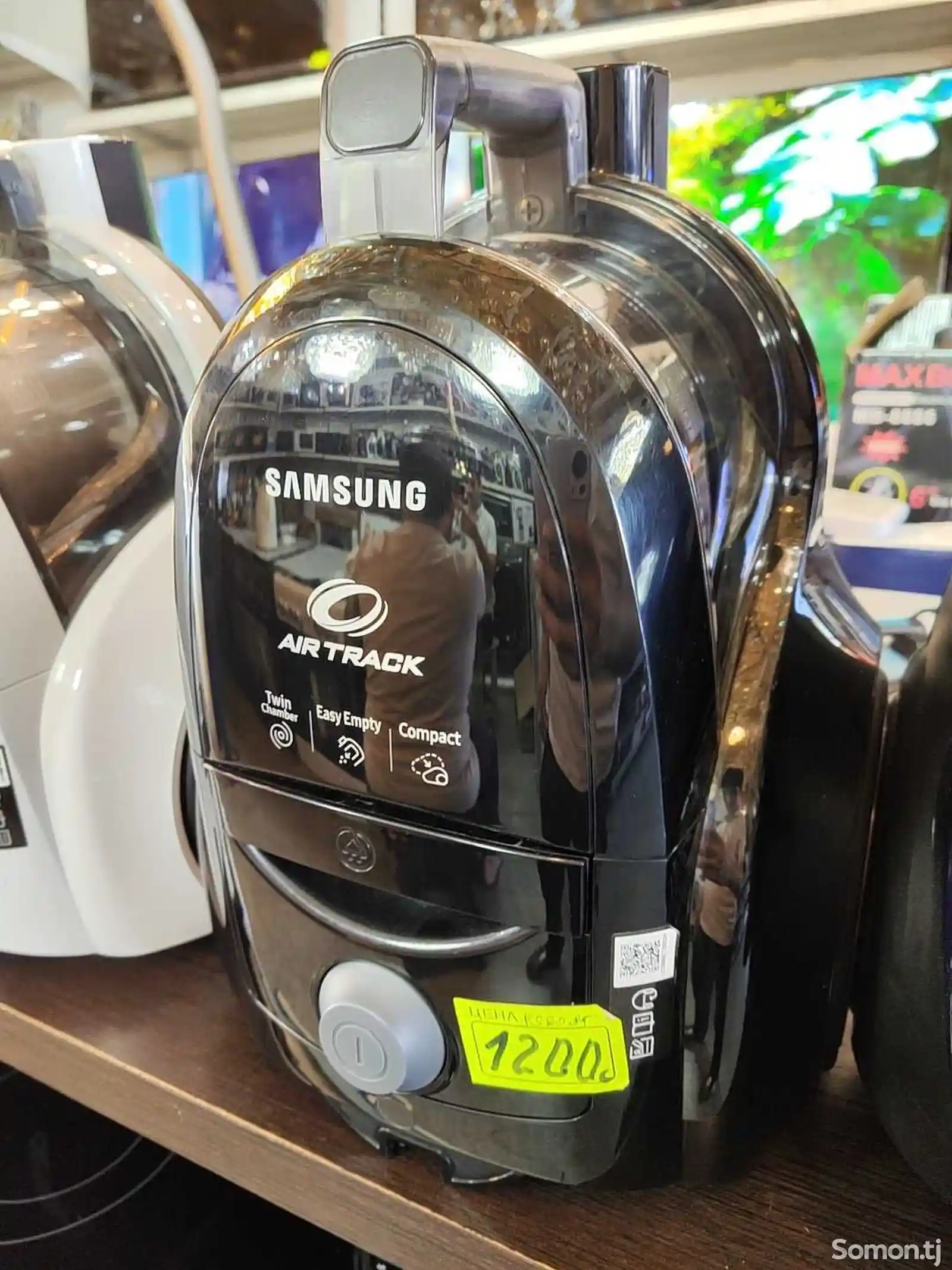 Пылесос Samsung 2000W-2