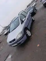 Opel Zafira, 2002-2